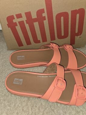 FitFlop Coral Double-Buckle Size 8 Slide Sandals